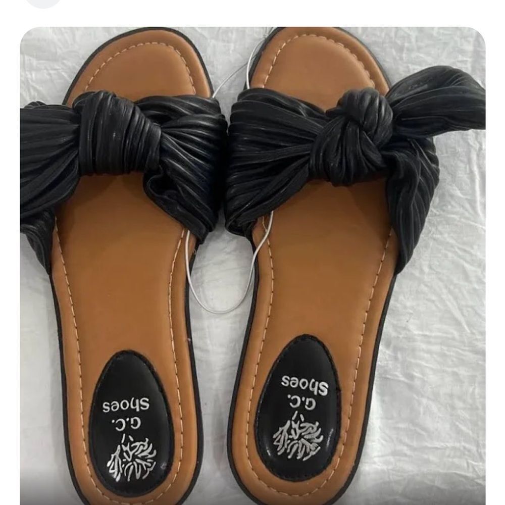 G.C. Shoes”Danni flat”black vegan leather boho chic love knot bow slipon sandals